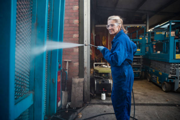 Best Driveway Pressure Washing  in Petersburg, WV